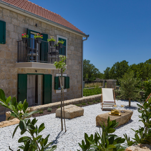 Bayne House, Bayne House, Cista Provo - Croatia Cista Provo